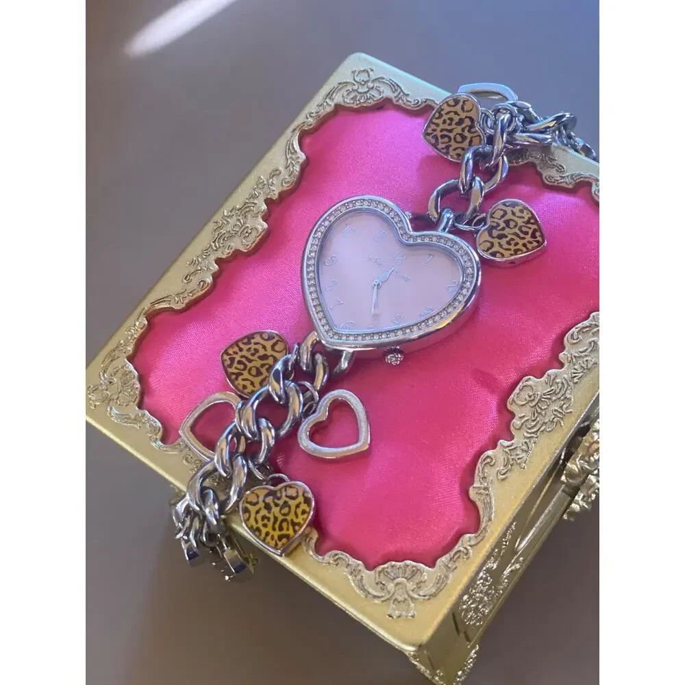 RARE BETSEY JOHNSON Cheetah Heart Charm Watch, Chain, Original Gold / Pink Chest